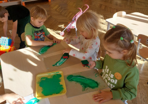 praca plastyczna- ogórek