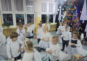 występ świąteczny gr. Biedronki